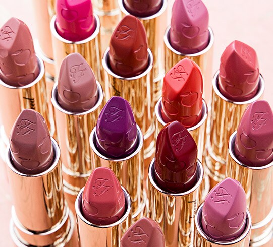 peach-kiss-lip-sticks