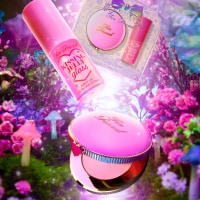 Kit Lip Oil Gloss Kissing Jelly e Blush em Pó Cloud Crush - Edição Limitada