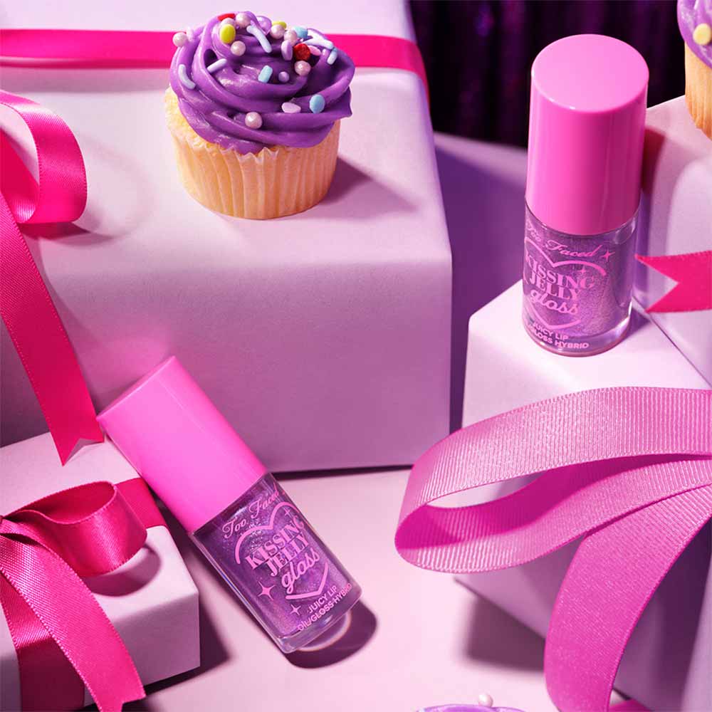 Lip Oil Gloss Kissing Jelly, Birthday Kiss, 4.5ml