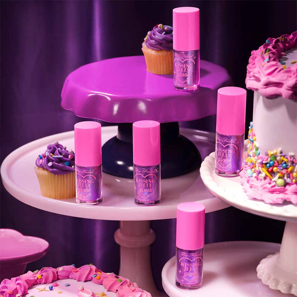 Lip Oil Gloss Kissing Jelly, Birthday Kiss, 4.5ml